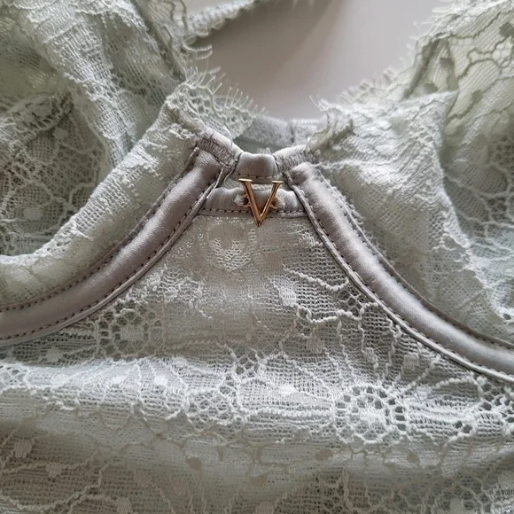 Victoria secret 34C mint green unlined longline demi bra - Picture 7 of 10